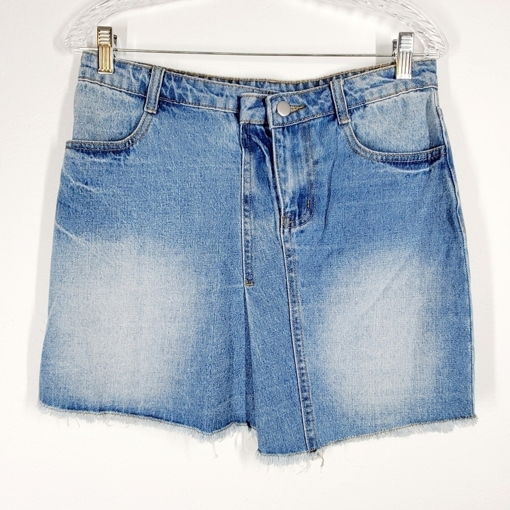 HAYDEN OFF CENTER CLOSURE DENIM SKIRT
